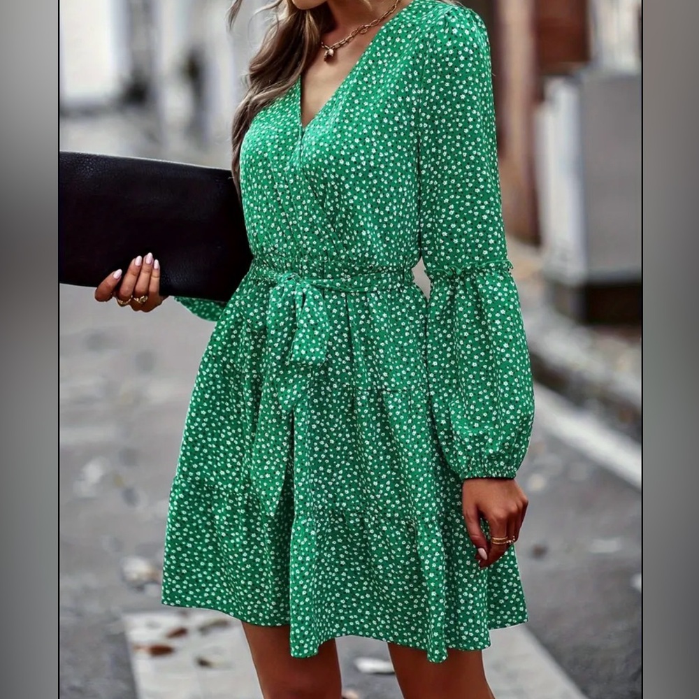 Green Polka Dot Tiered Mini Dress | Long Sleeve | Size Small